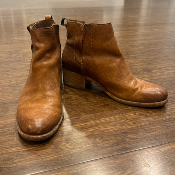 Kork Ease Booties - Picture 1 of 6